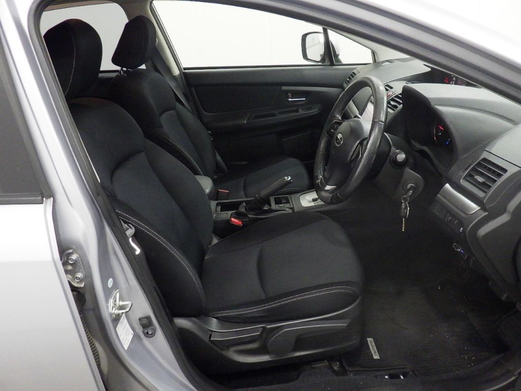 2013 Subaru Impreza G4 1.6i-L auction photo 6