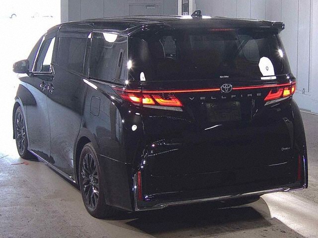 2023 Toyota Vellfire Zプレミア auction photo 2