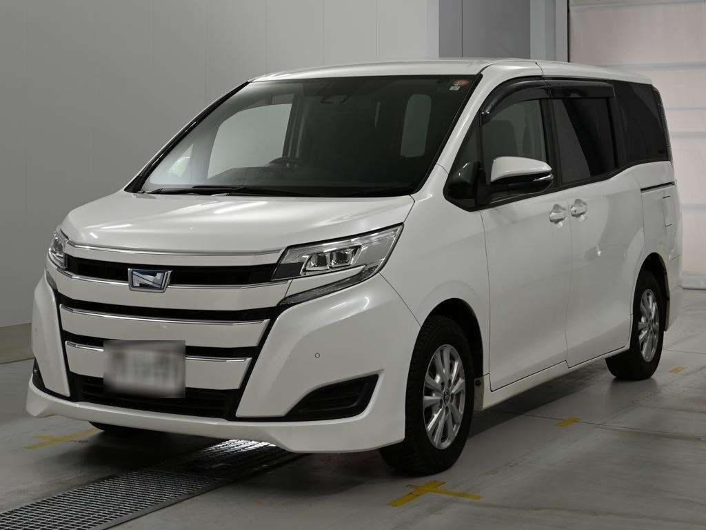 Japan Auction Vehicles 14 2021 Toyota Noah Hybrid X auction photo