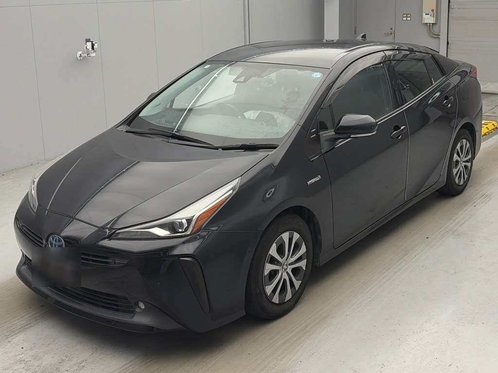 Japan Auction Vehicles 4 2020 Toyota Prius auction photo