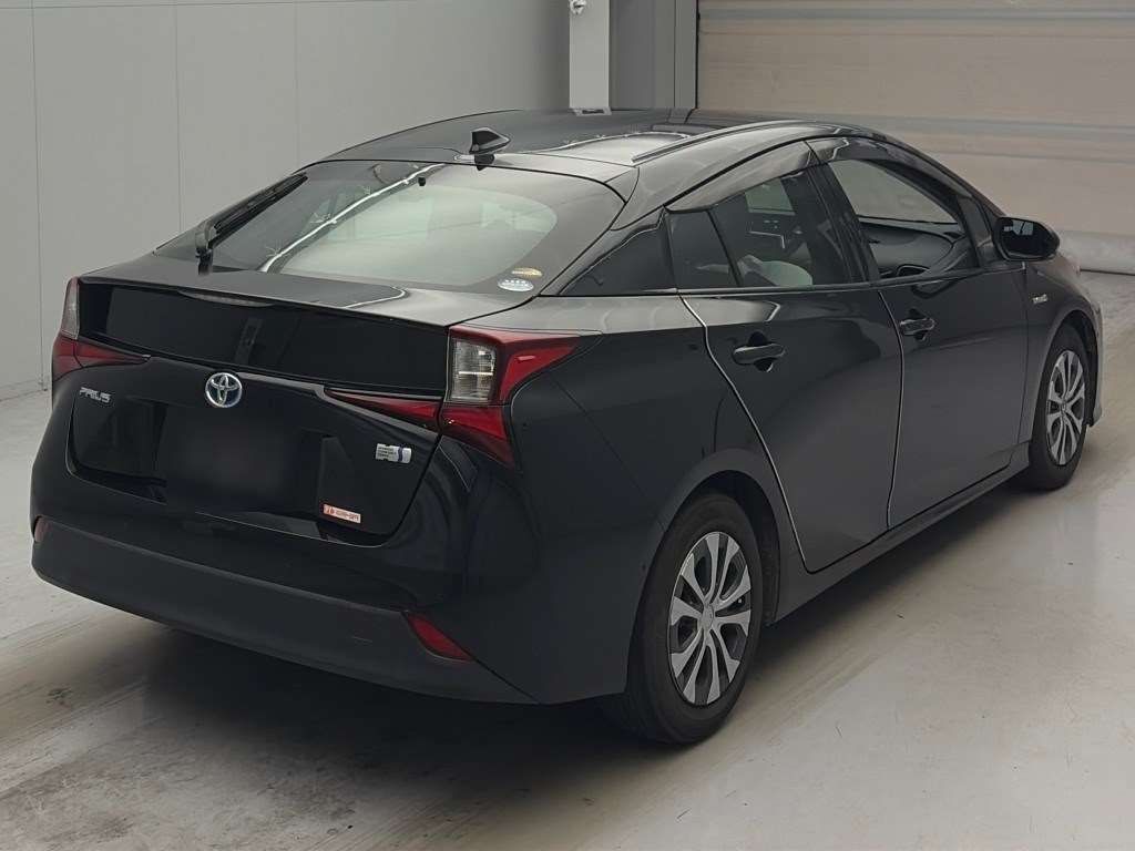 2020 Toyota Prius auction photo 2