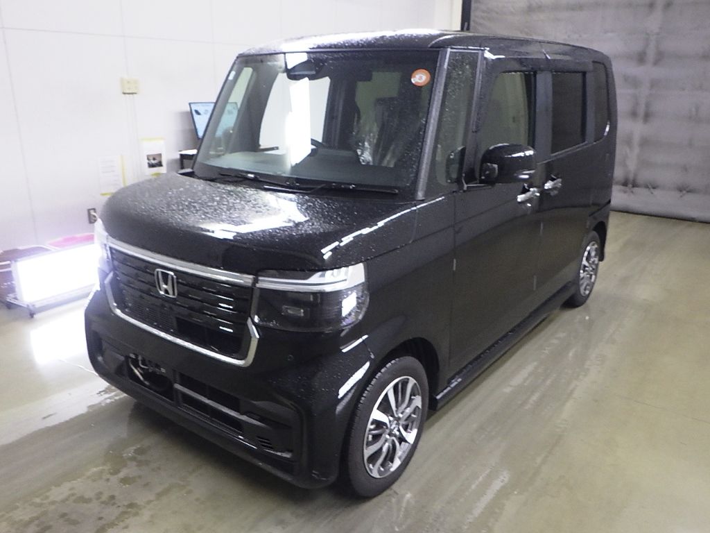 2025 Honda N-BOX カスタム auction photo 4