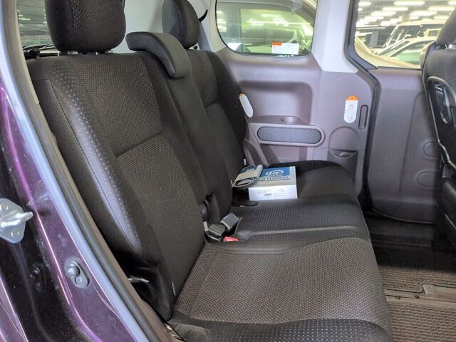 2015 Toyota Spade G auction photo 6
