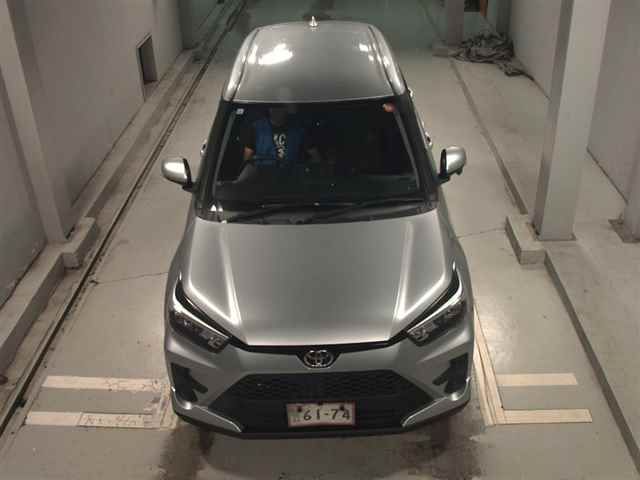 2021 Toyota Raize XS auction photo 6