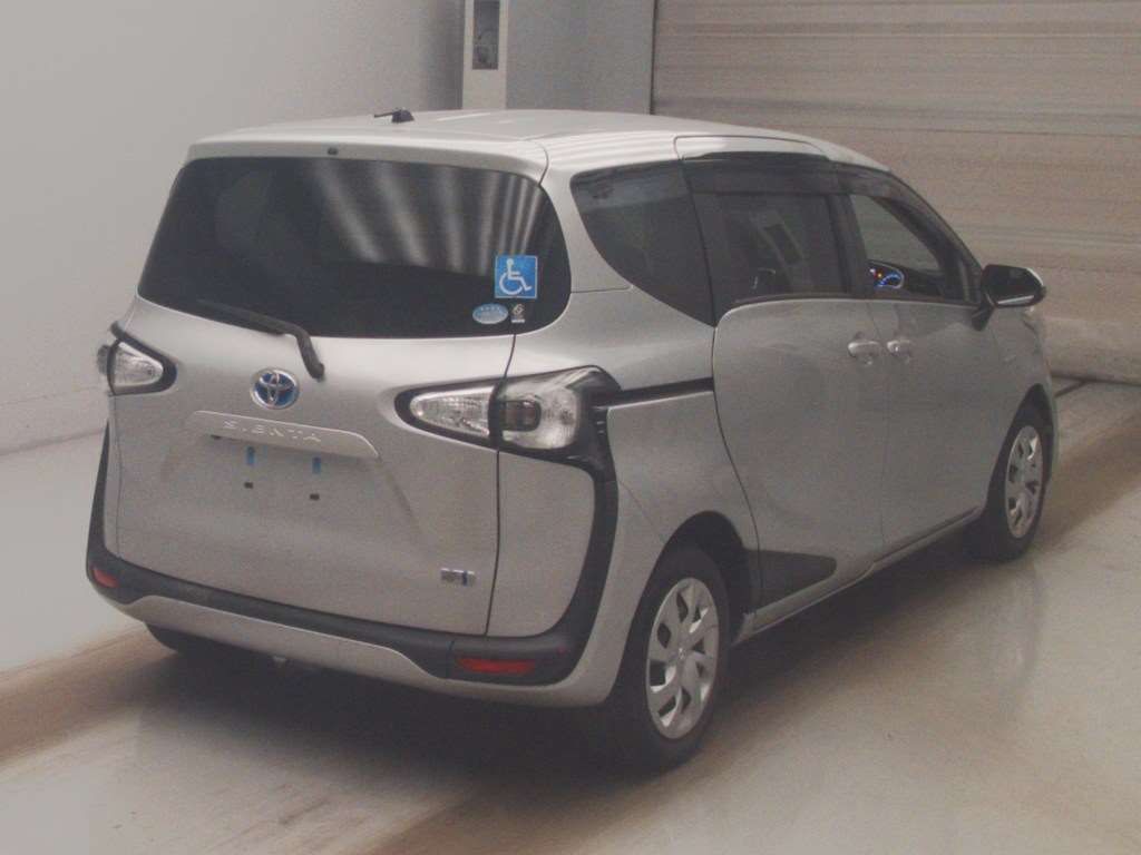 2018 Toyota Sienta ハイブリッドG ウェルキャブ auction photo 2