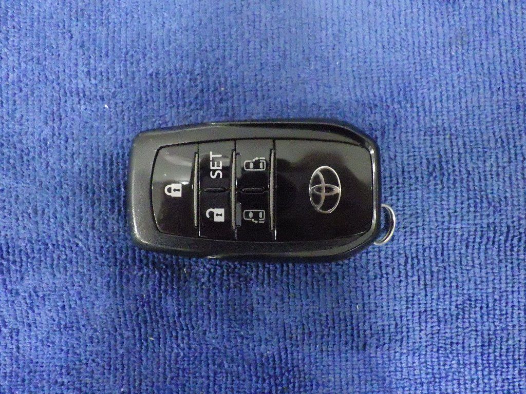 2022 Toyota Sienta GセーフティエディションII 7人 auction photo 12
