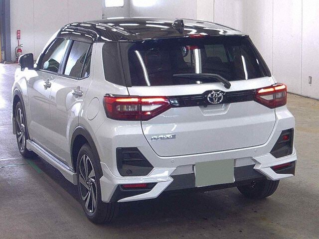 2025 Toyota Raize Z 4WD auction photo 2