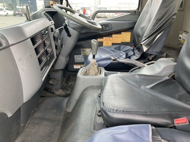 2016 Mitsubishi Fuso Fighter Jinkai auction photo 5