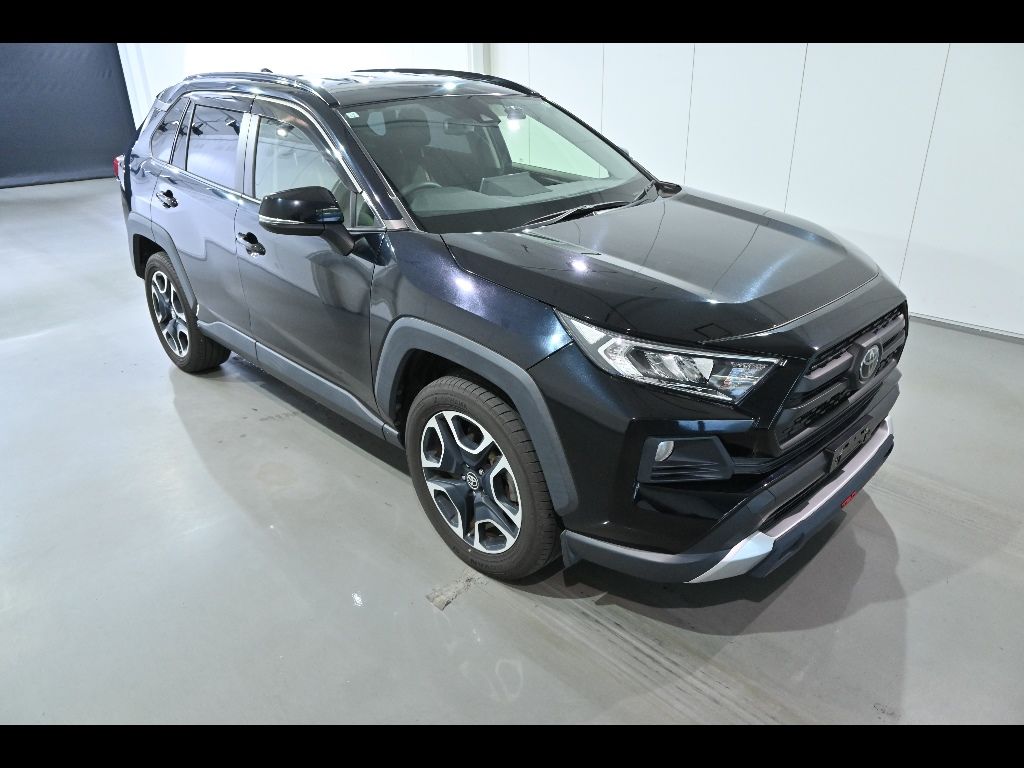 Japan Auction Vehicles 15 2019 Toyota RAV4 4WD アドベンチャー auction photo