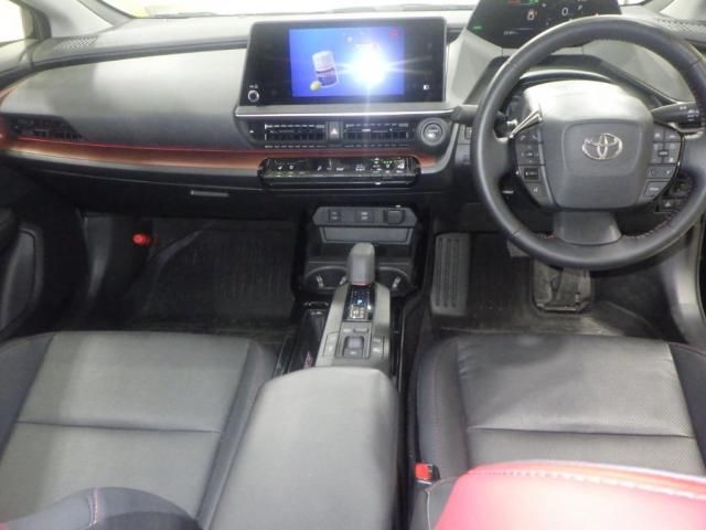 2023 Toyota Prius Z パノラマルーフ PHEV auction photo 3