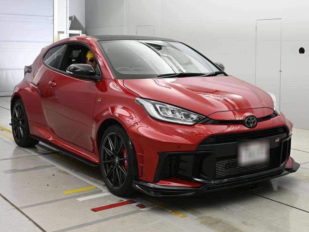 2025 Toyota GR Yaris RZ ハイパフォーマンス 4WD auction photo 5