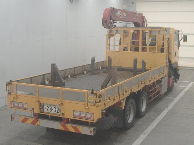 2019 Isuzu Forward クレーン付 auction photo 2