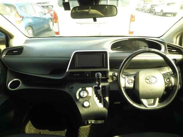 2021 Toyota Sienta Hybrid Fanbase G-Say auction photo 10