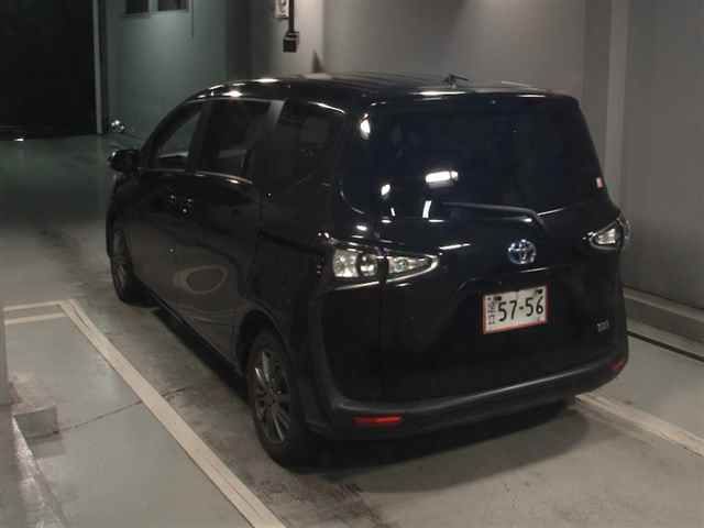 2021 Toyota Sienta Hybrid Fanbase G-Say auction photo 2