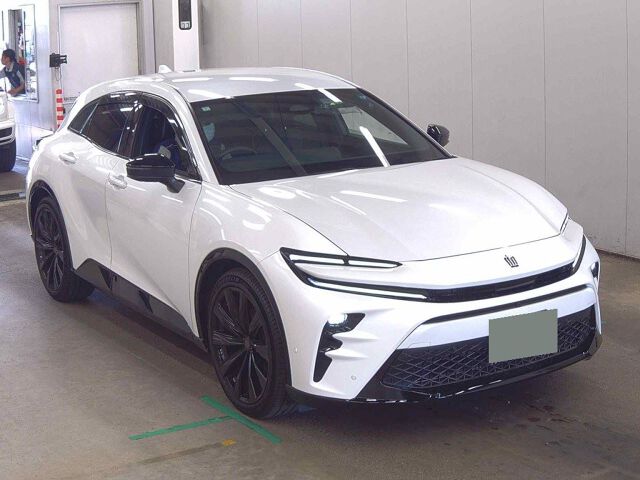 Japan Auction Vehicles 8 2024 Toyota Crown Sport Sports Z (HEV) 4WD auction photo