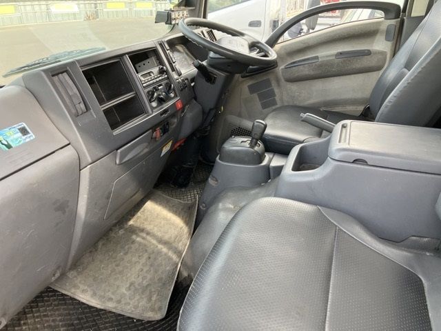 2007 Isuzu Elf auction photo 5