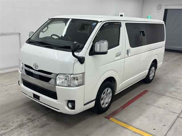2021 Toyota Hiace Long Super GL auction photo 4