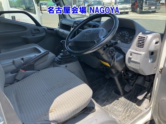 2015 Toyota Dyna ヒラ auction photo 4