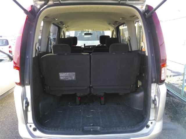 2008 Nissan Serena 20S auction photo 10