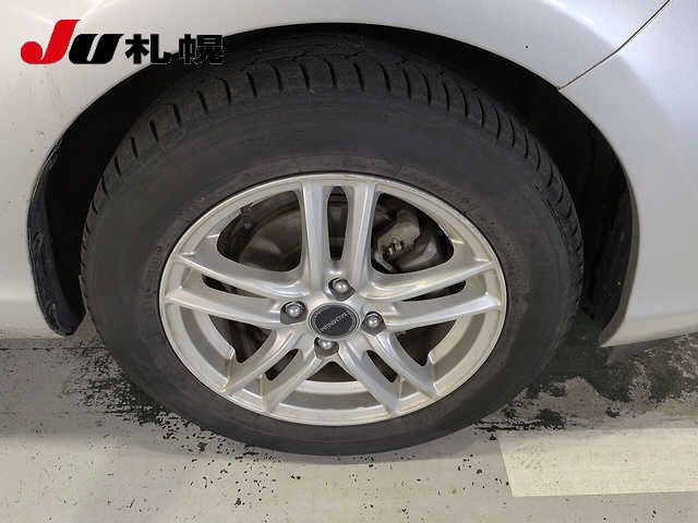 2014 Toyota Aqua S auction photo 9