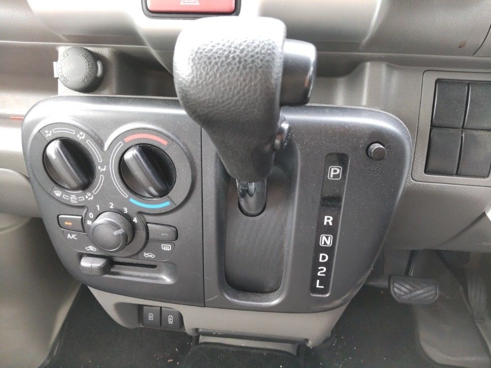 2022 Nissan NV100 Clipper auction photo 12