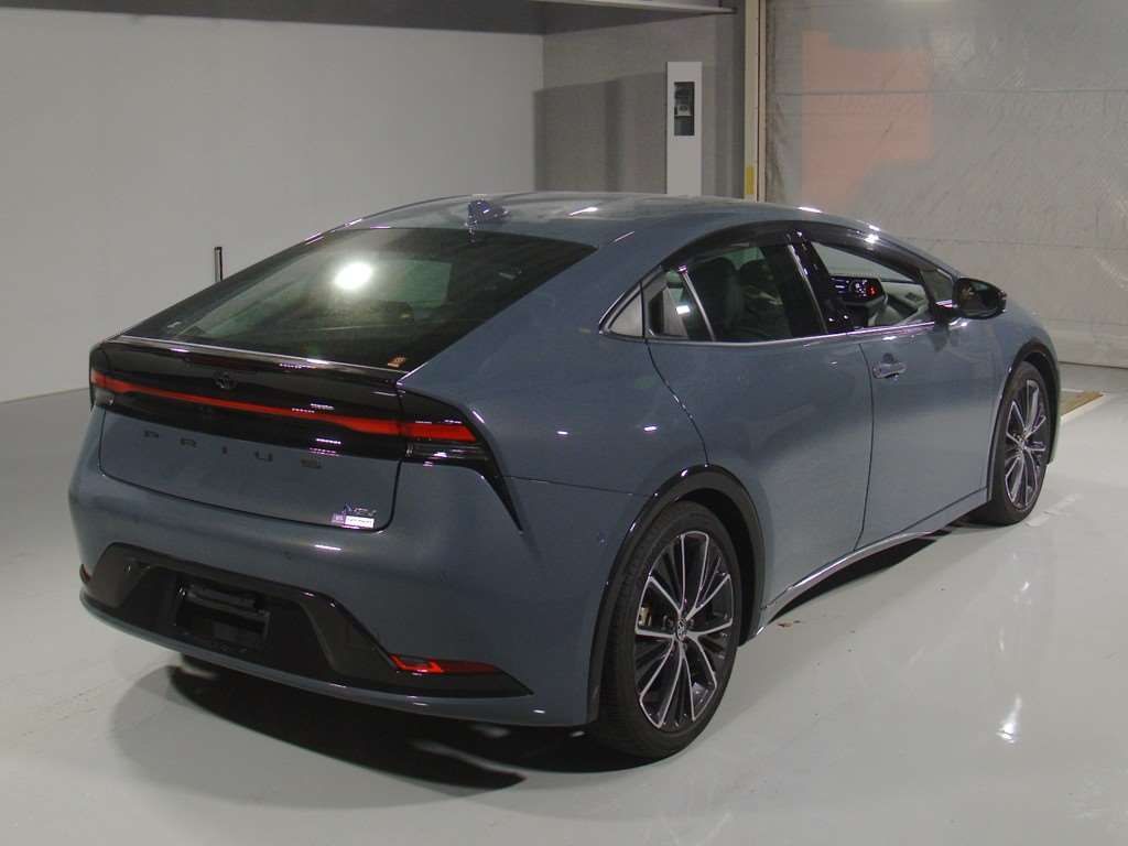 2024 Toyota Prius Z auction photo 2