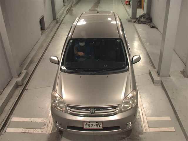 2003 Toyota Raum S Package auction photo 6