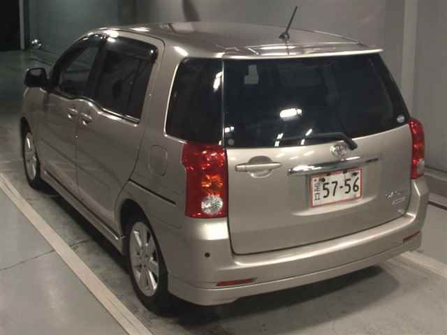 2003 Toyota Raum S Package auction photo 2