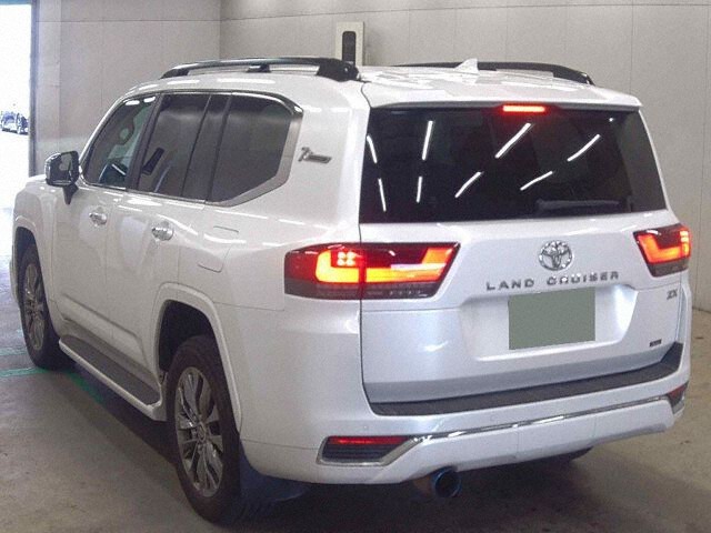 2024 Toyota Land Cruiser ZX 4WD auction photo 2