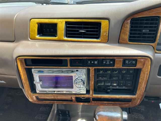 1997 Toyota Land Cruiser VXリミテッド 4WD auction photo 6