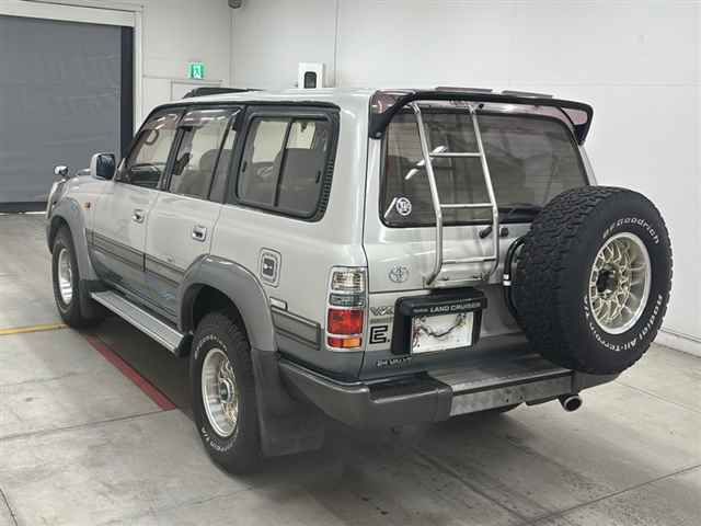 1997 Toyota Land Cruiser VXリミテッド 4WD auction photo 2