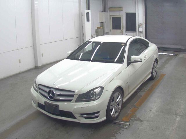 2012 Mercedes-Benz C-Class C180ブルーエフィCP auction photo 4