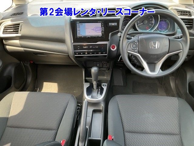 2019 Honda Fit Wagon 13G-F auction photo 3