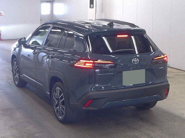 2026 Toyota Corolla Cross ハイブリッドZ auction photo 2
