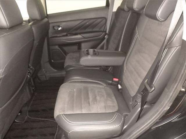 2019 Mitsubishi Outlander 4WD PHEV G Plus Package auction photo 7