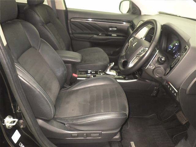 2019 Mitsubishi Outlander 4WD PHEV G Plus Package auction photo 5
