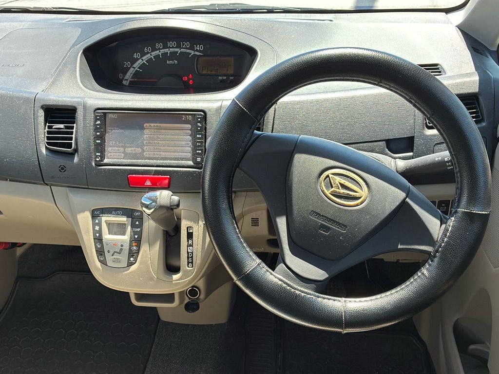 2013 Daihatsu Move X LTD auction photo 3