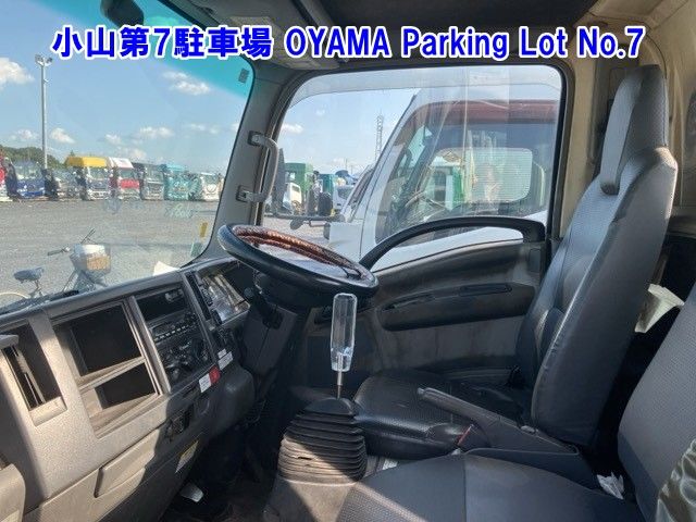2010 Isuzu Elf シャーシ auction photo 5