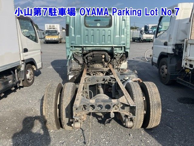 2010 Isuzu Elf シャーシ auction photo 2