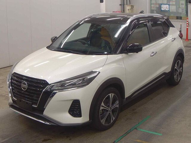 2022 Nissan Kicks X Two-Tone Interior Edition auction photo 4