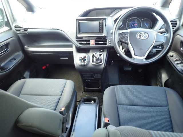 2021 Toyota Noah Hybrid X auction photo 3