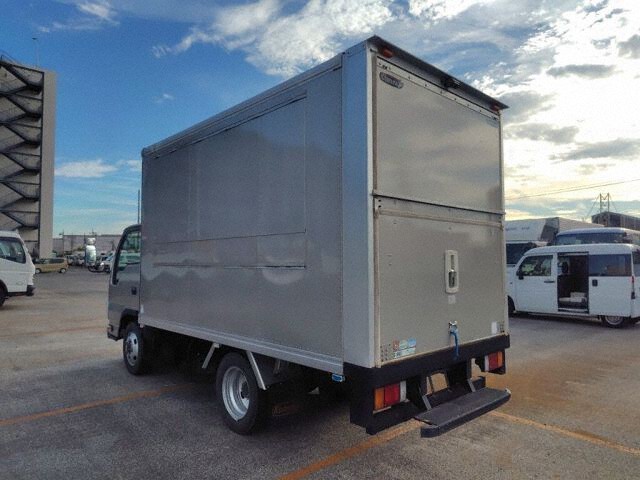 2013 Isuzu Elf 4WD auction photo 2