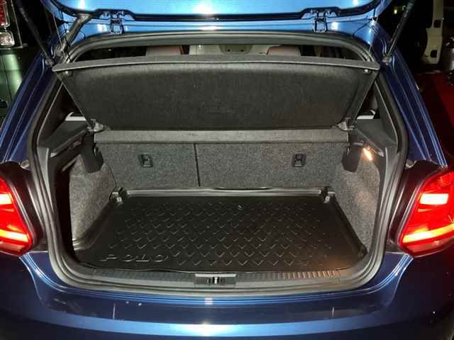 2015 Volkswagen VWポロ5HB auction photo 10