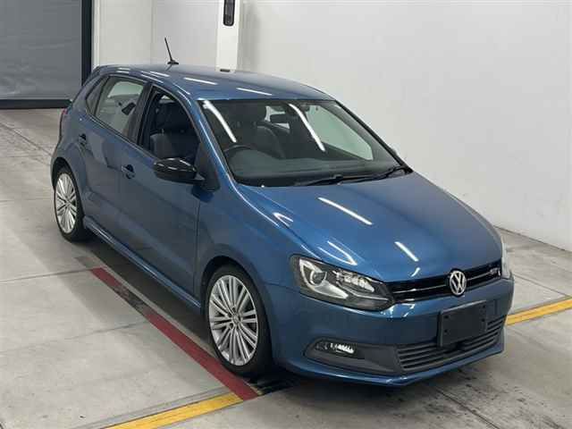 Japan Auction Vehicles 12 2015 Volkswagen VWポロ5HB auction photo