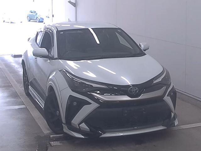 Japan Auction Vehicles 7 2021 Toyota C-HR HV G Mode Nero Safety Plus 2 auction photo