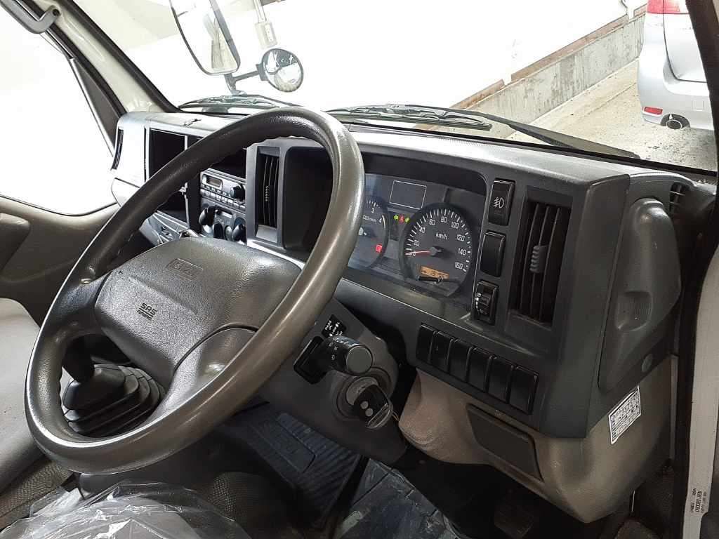 2010 Isuzu Elf 4WD auction photo 7