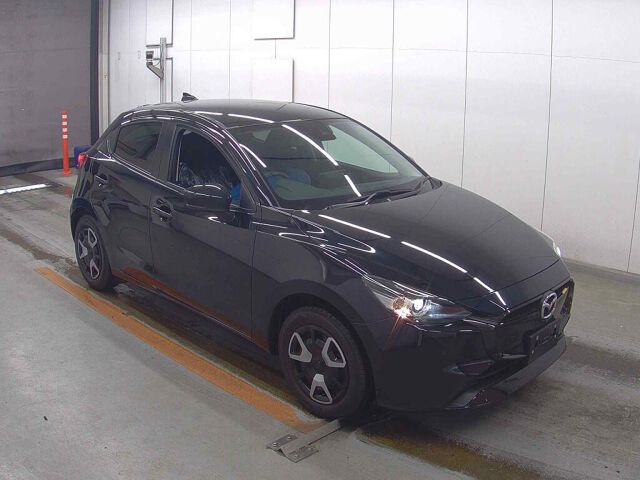 2024 Mazda 2 15 BD Japan auction vehicle