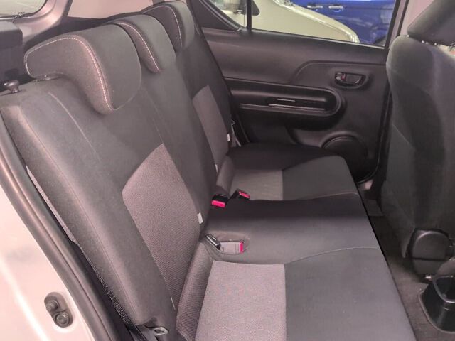 2020 Toyota Aqua S Style Black auction photo 6