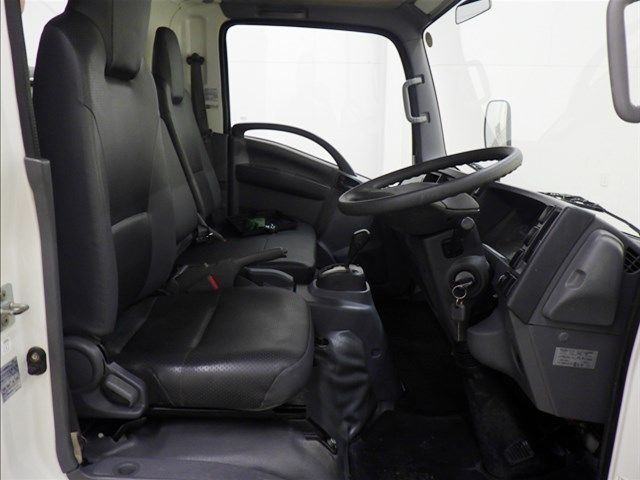 2018 Isuzu Elf クレーン付 auction photo 5