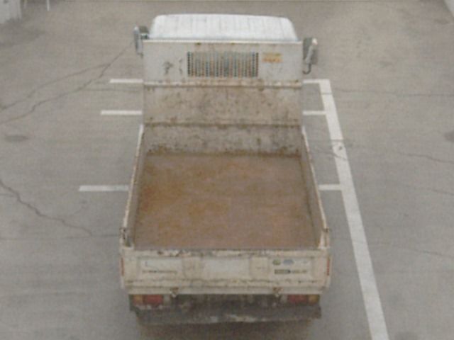 2019 Isuzu Elf dump auction photo 3